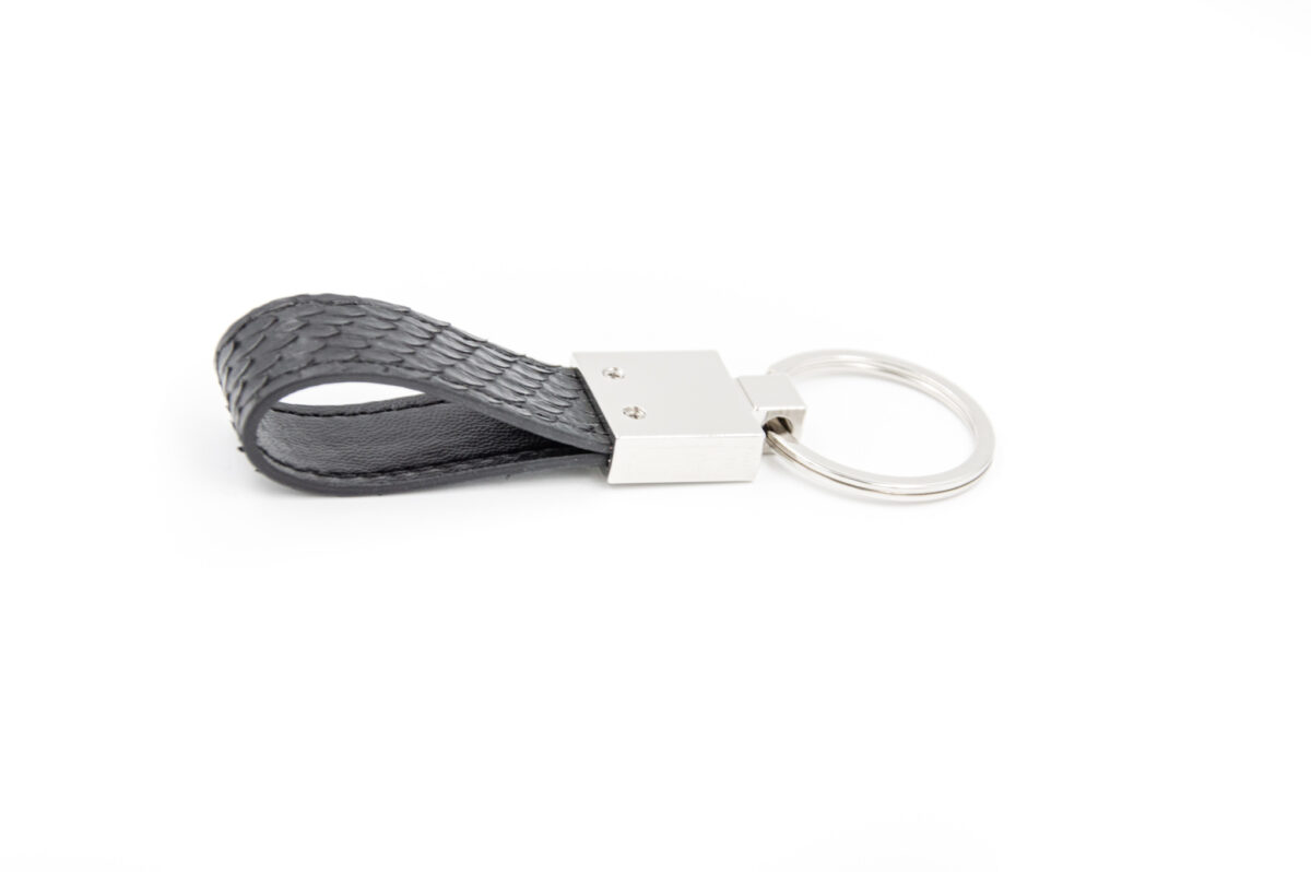 Κλειδοθήκη από μαύρο Δέρμα  μαύρη δερμάτινη θήκη